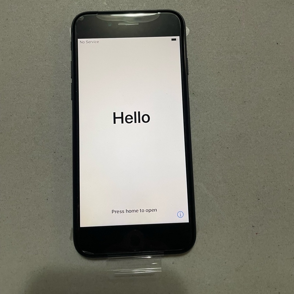 Apple iPhone 7 256GB Black color - Picture 4 of 4